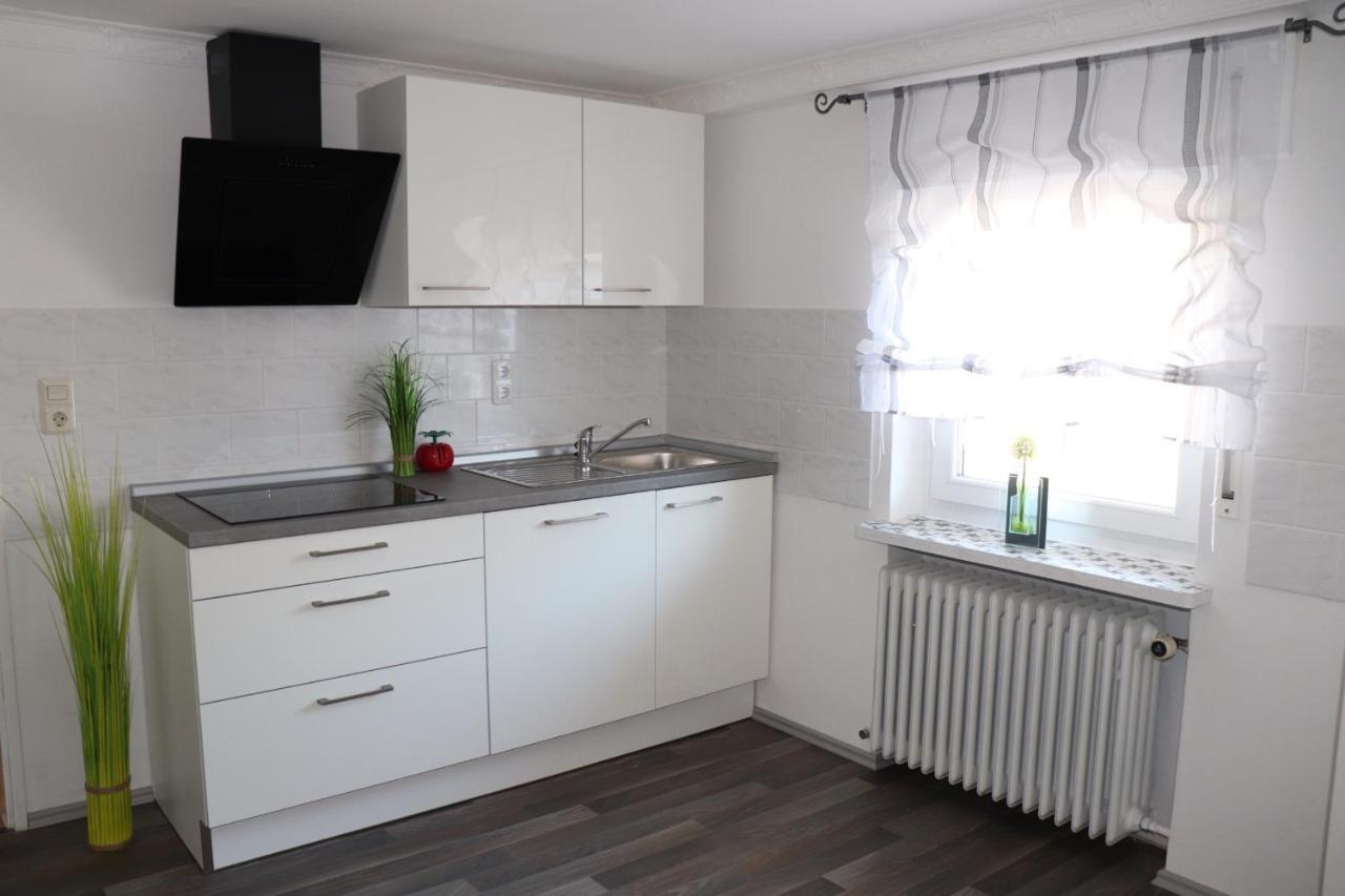 Ferien- Und Monteurwohnung Julia Moerlenbach Екстер'єр фото